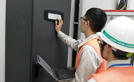 lắp đặt bộ lưu điện UPS