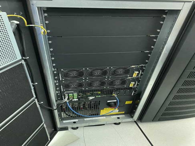 Chi phí đầu tư UPS vs thiệt hại do mất điện